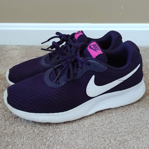 nike shoes purple and white